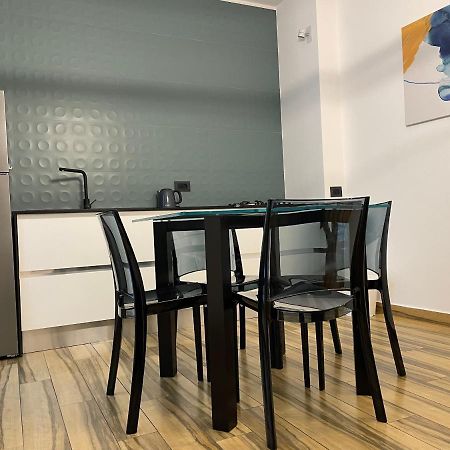 Bb4U Apartments Al Massimo 巴勒莫 外观 照片
