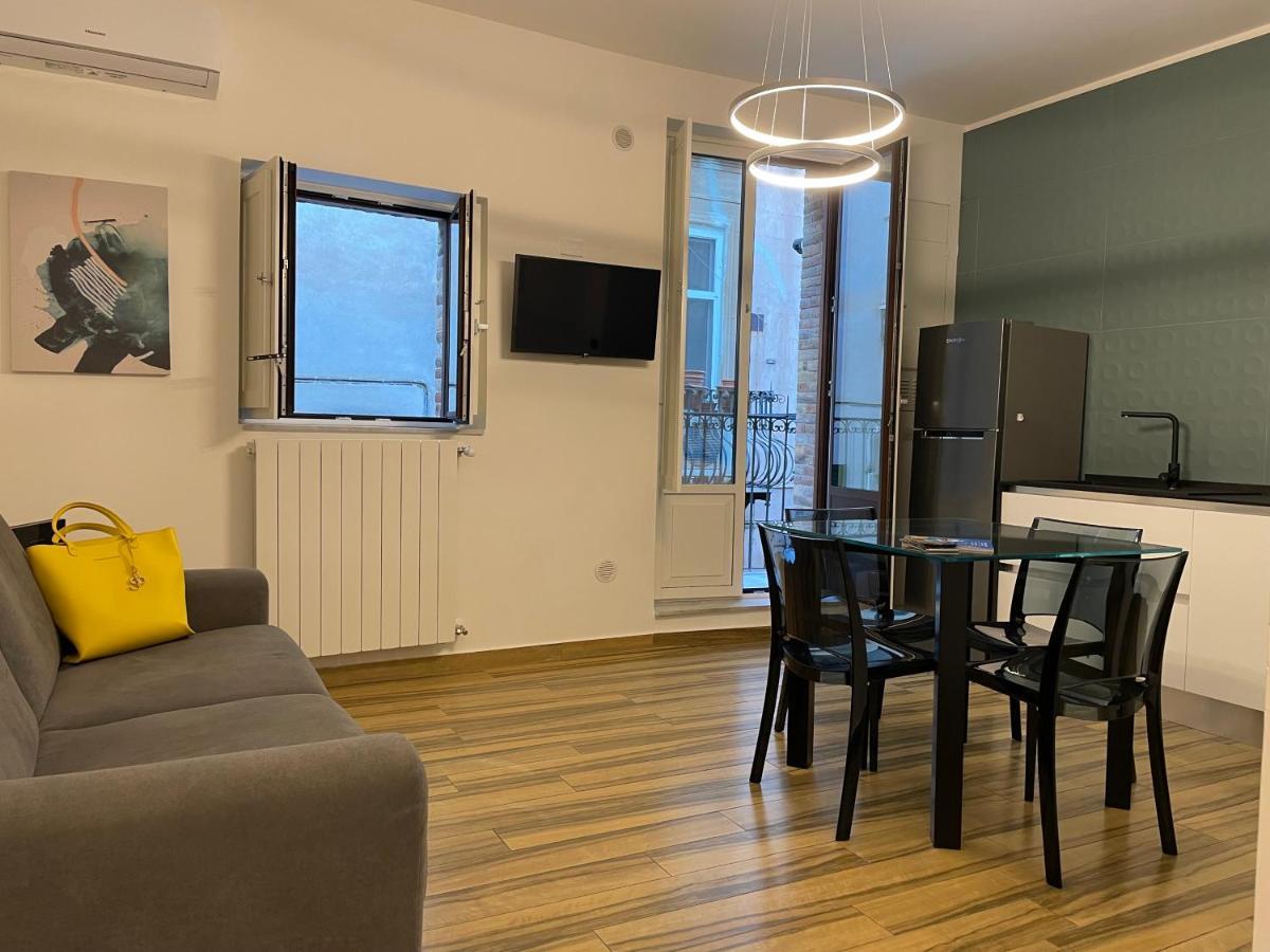 Bb4U Apartments Al Massimo 巴勒莫 外观 照片
